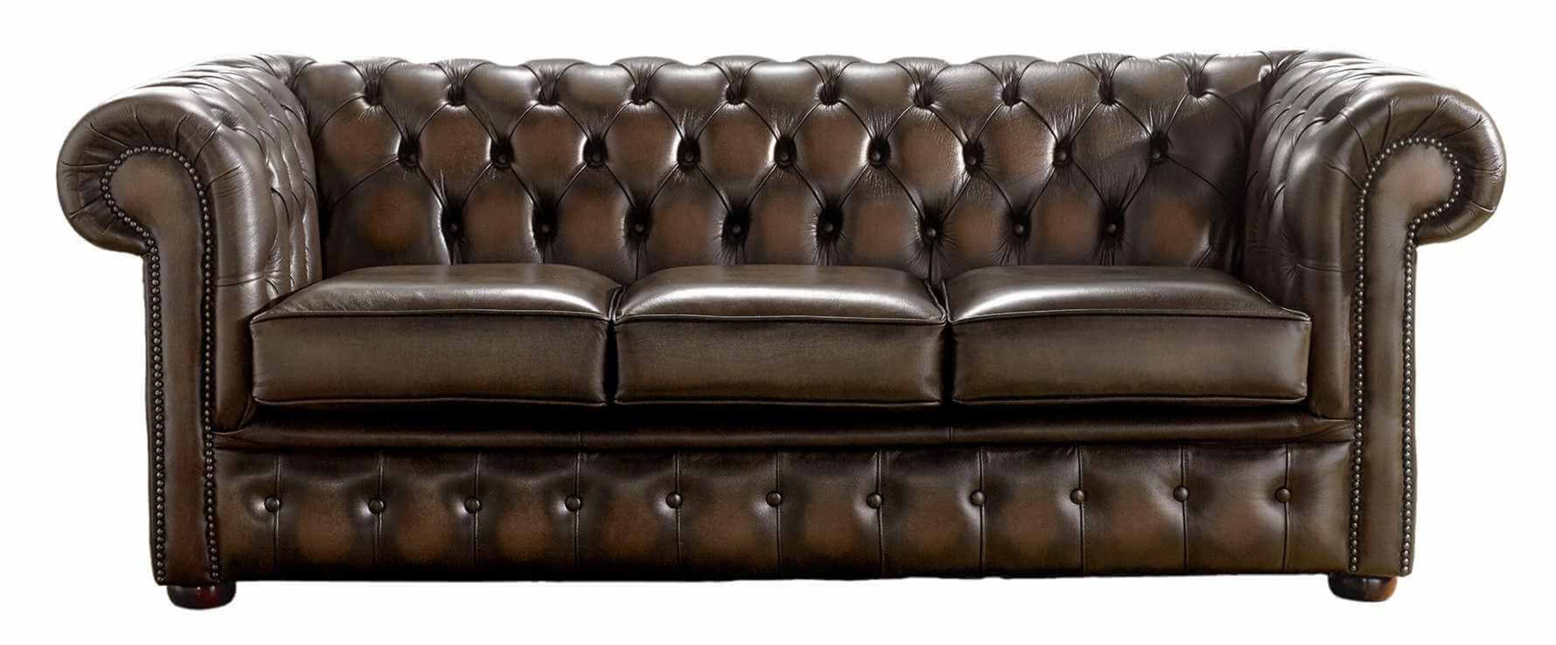 Timeless Elegance or Old-Fashioned Charm? Reassessing the Chesterfield Sofa  %Post Title
