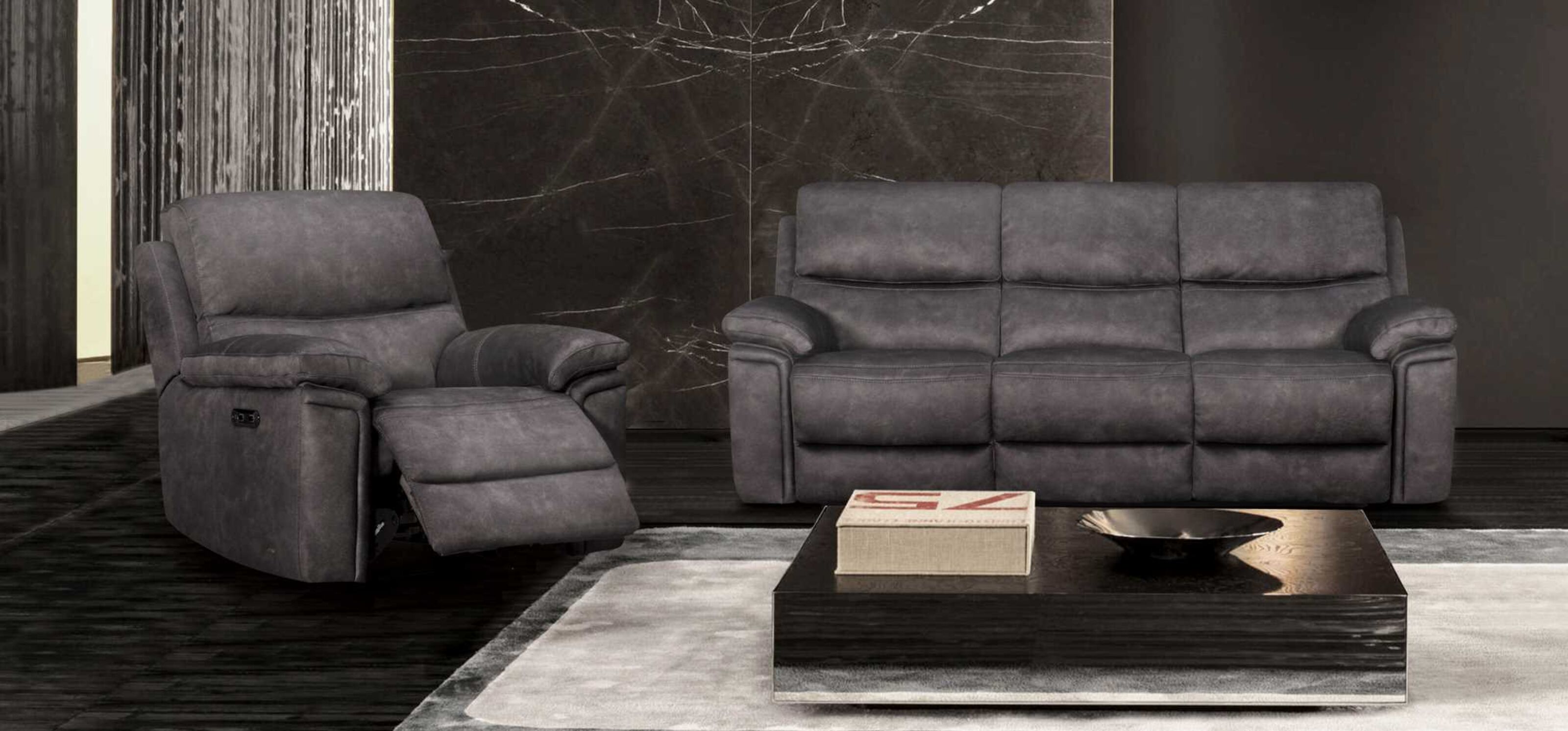 Chesterfield on sale recliner sofa