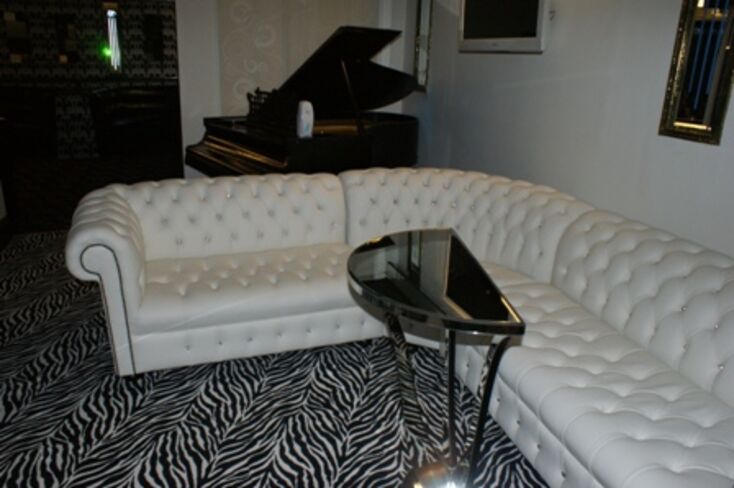 Corner Chesterfield Cream Leather Sofa Picture by Designer Sofas 4U Customer 