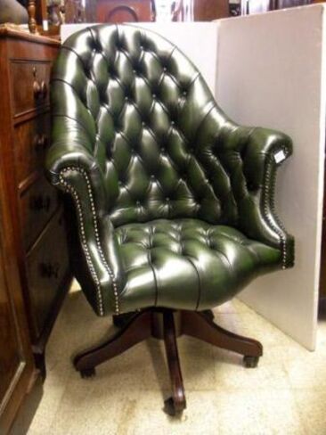 Chesterfield Directors Chair - Designer Sofas 4U