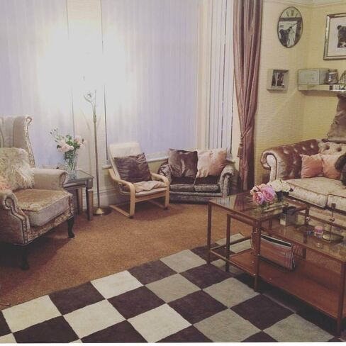 Lizanicola Customer Picture Chesterfield Velvet Sofa 