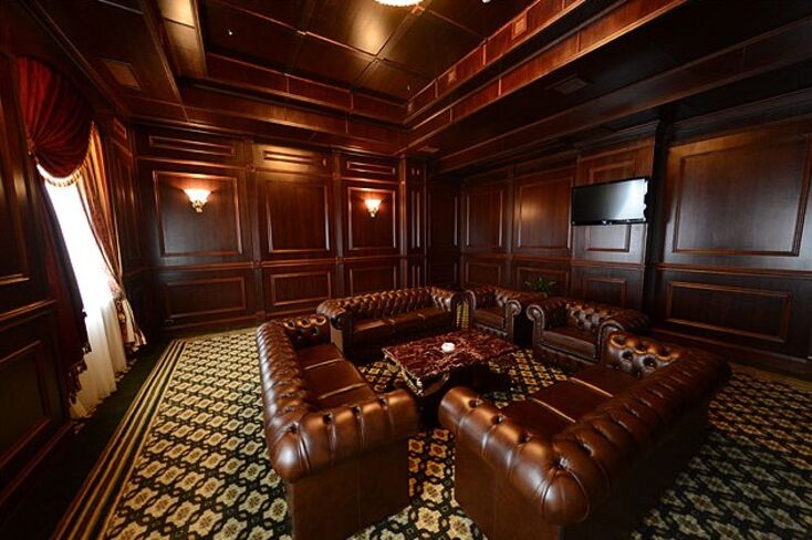 Cigar Bar Chesterfield Furniture Supplied by Designer Sofas 4U 