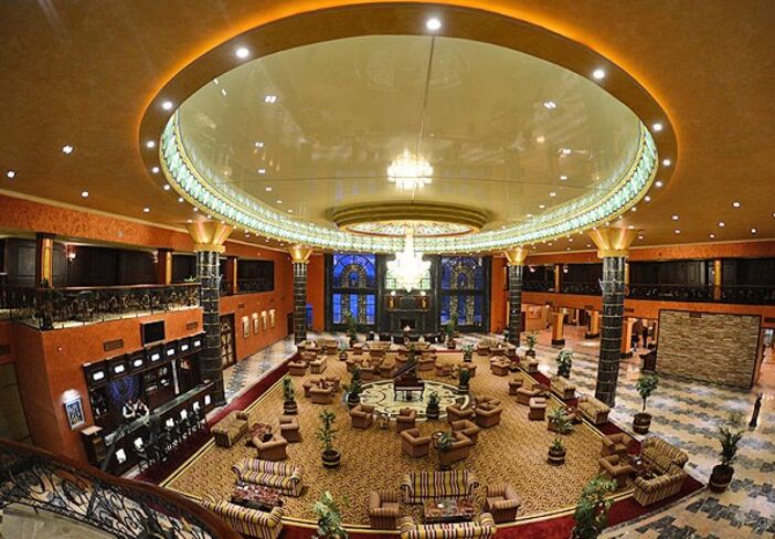 Hotel Lobby Chesterfield Furniture and Sofas by Designer Sofas 4U