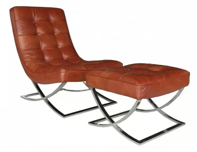 Chesterfield Buttoned Vintage Lounge Chair With Footstool