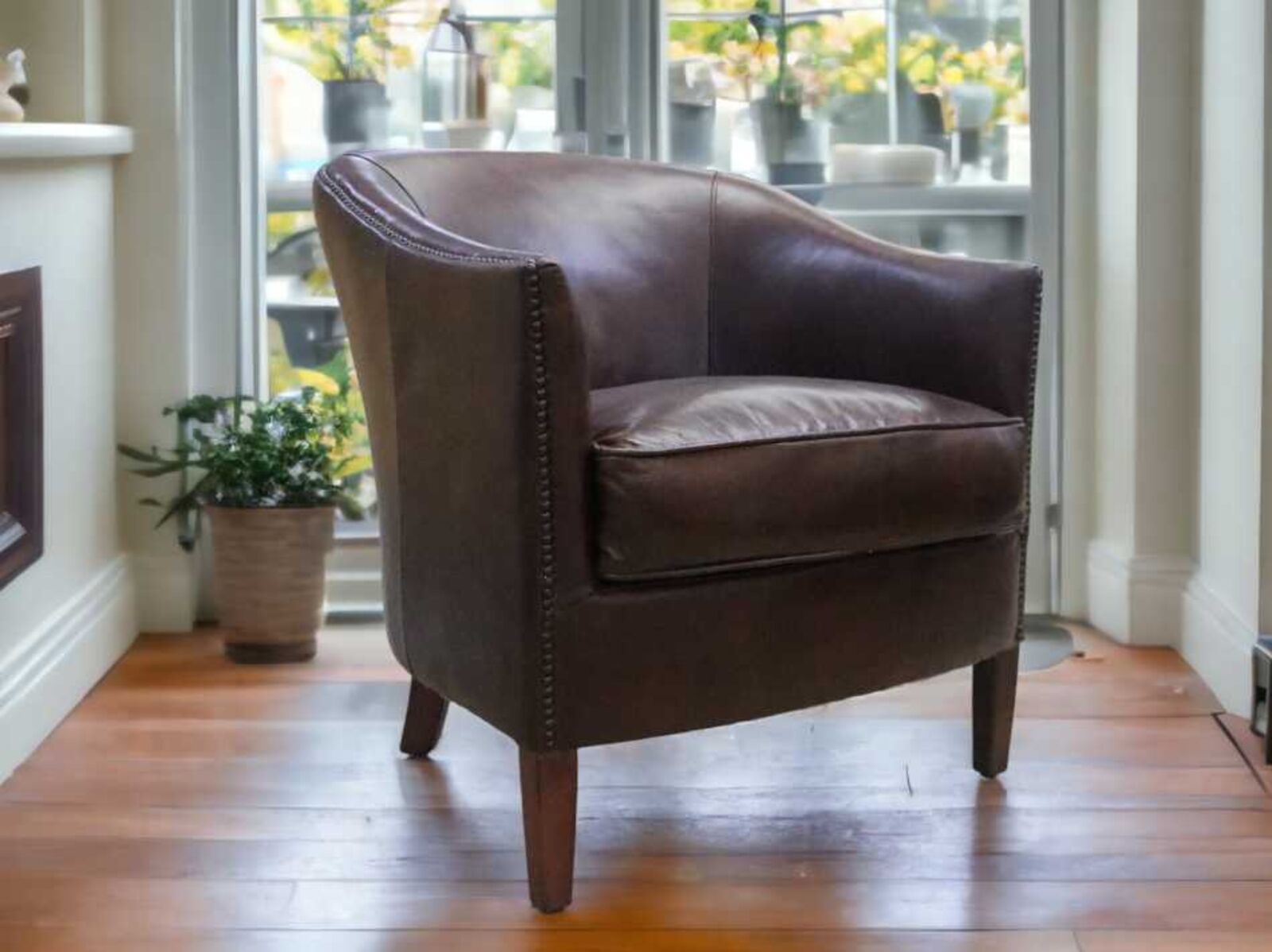 Product photograph of Vintage Leather Tub Chair Brown from Designer Sofas 4U