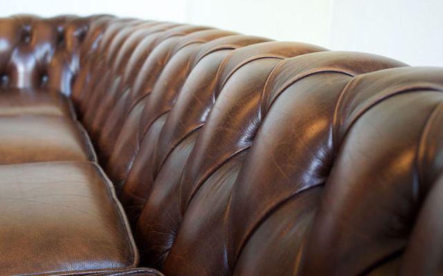 Chesterfield Sofas and More: Live a Luxurious Life!