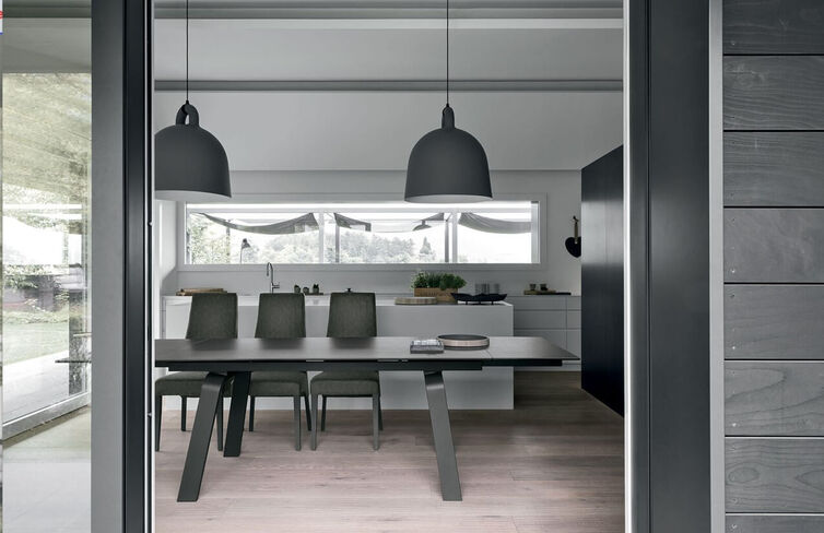 MARTE 180 cm Extendable Table With Graphite Painted Metal Structure Graphite Stoneware Top