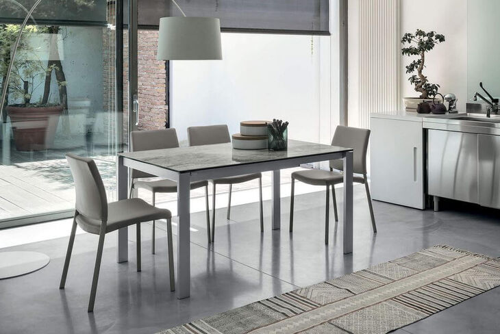 SOLE 140 cm Extendable Table With Silver Painted Aluminum Structure Arabesque Marble Effect Stoneware Top