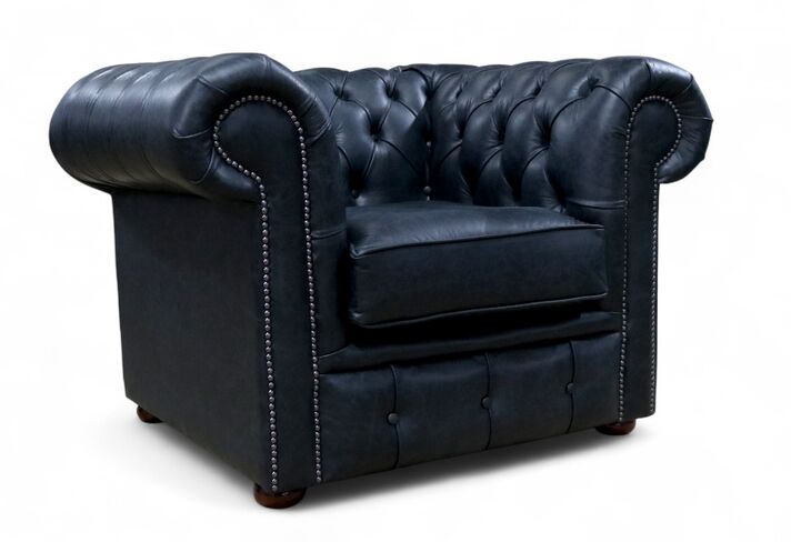 Chesterfield Club Chair Old English Black Leather