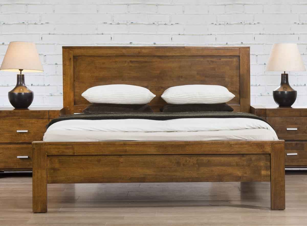 Edoardo Solid Rubberwood Kingsize Bed, Rustic Oak King Size Bed Frame