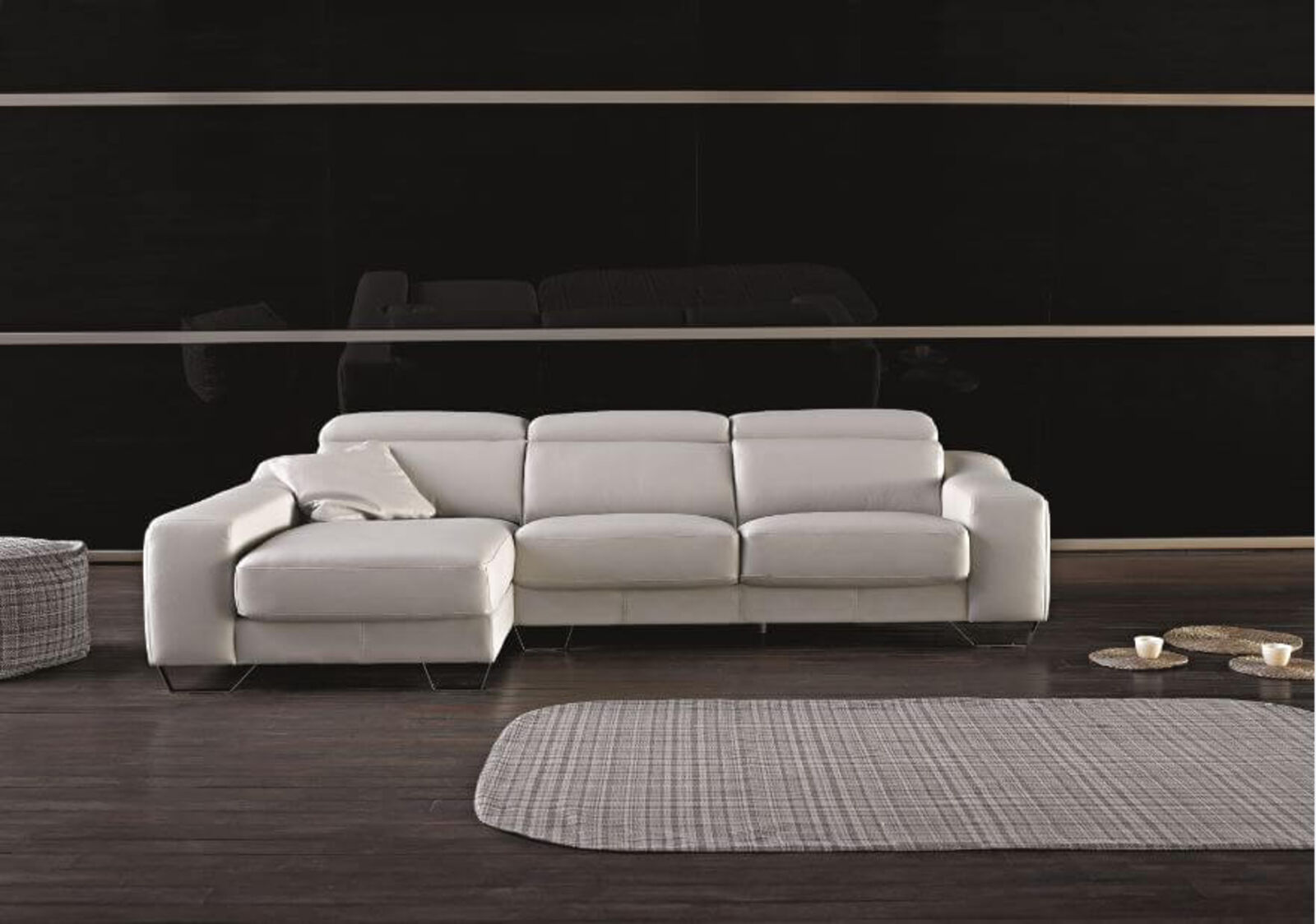 Product photograph of Cinthia Italian Reclining Leather Corner Group Infinity Amp Hellip from Designer Sofas 4U